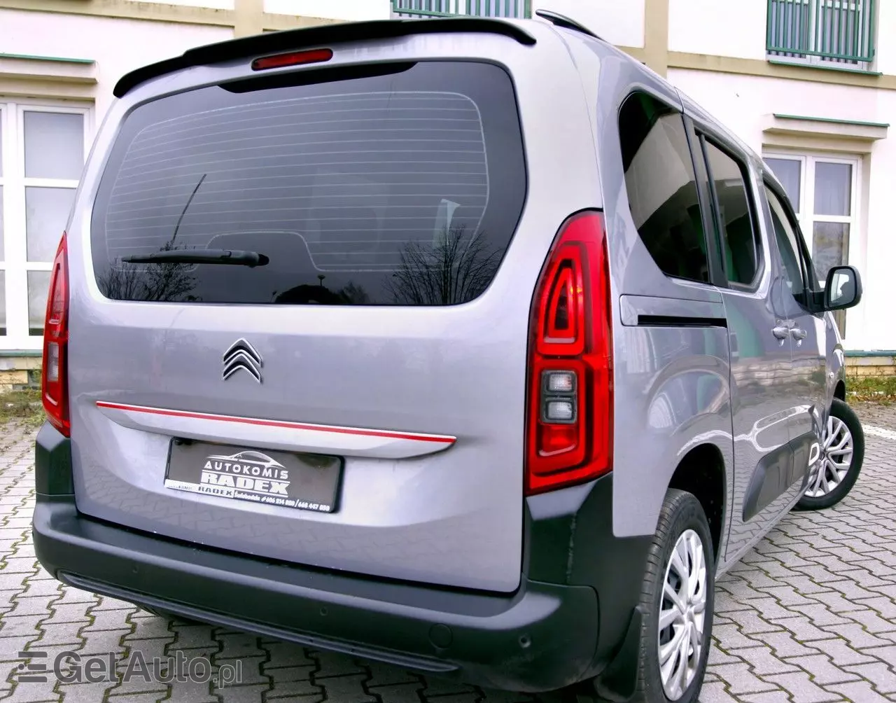 CITROËN Berlingo XL 1.5 BlueHDI Shine S&S (7-os.)