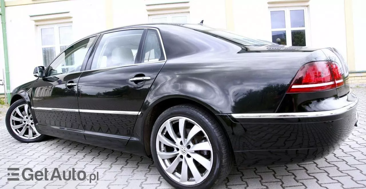 VOLKSWAGEN Phaeton 