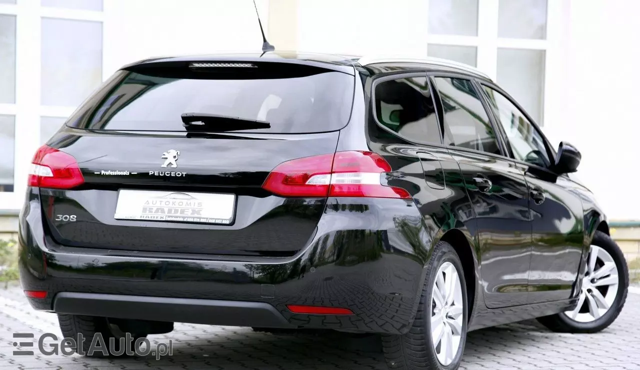 PEUGEOT 308 