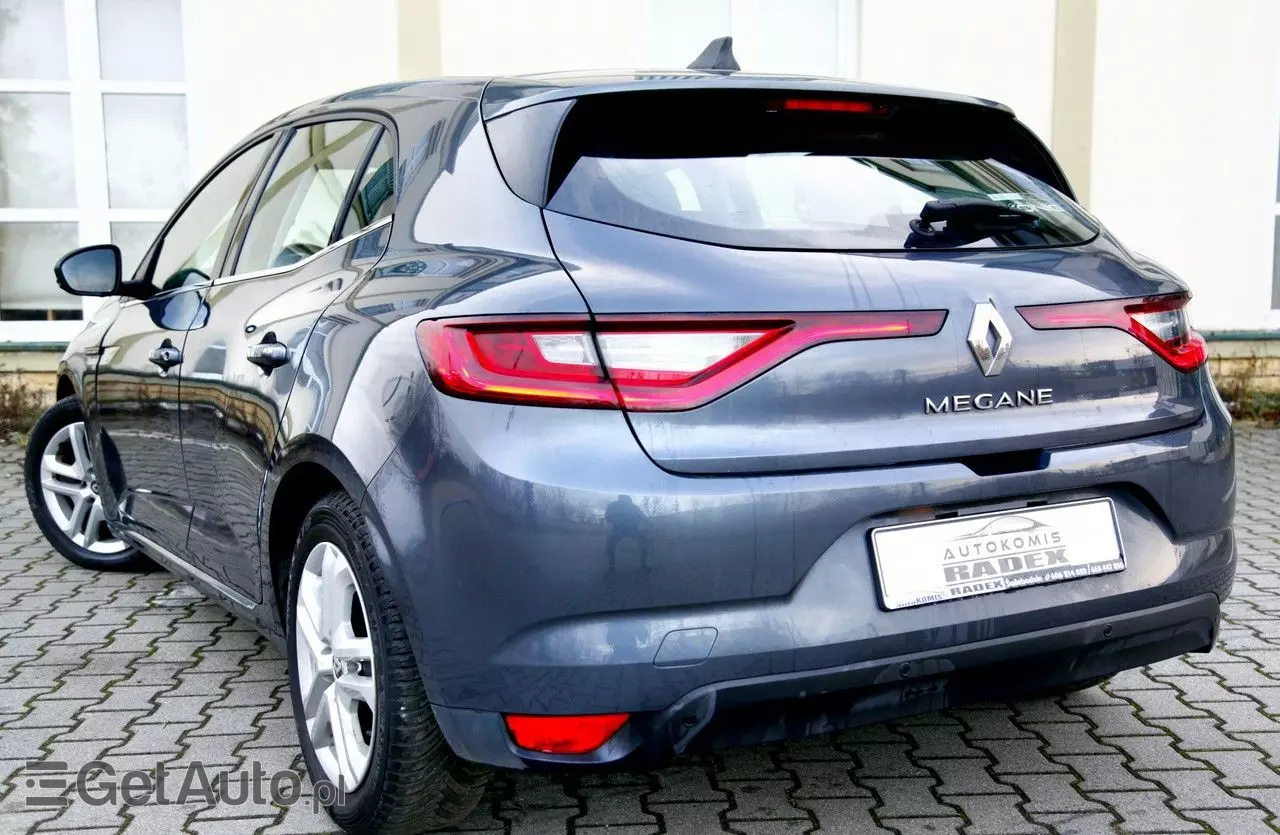 RENAULT Megane 