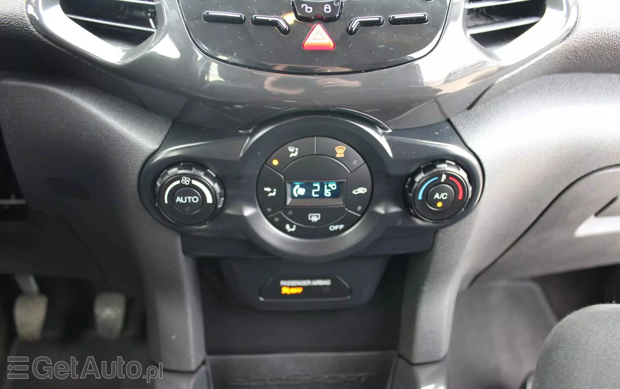 FORD EcoSport 1.0 EcoBoost TITANIUM