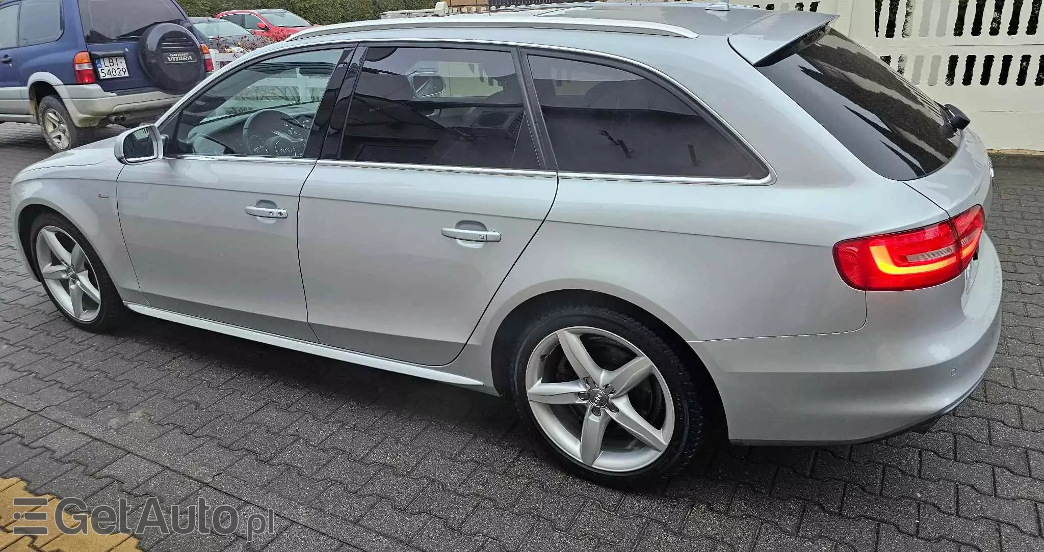 AUDI A4 Avant 2.0 TDI ultra S tronic sport