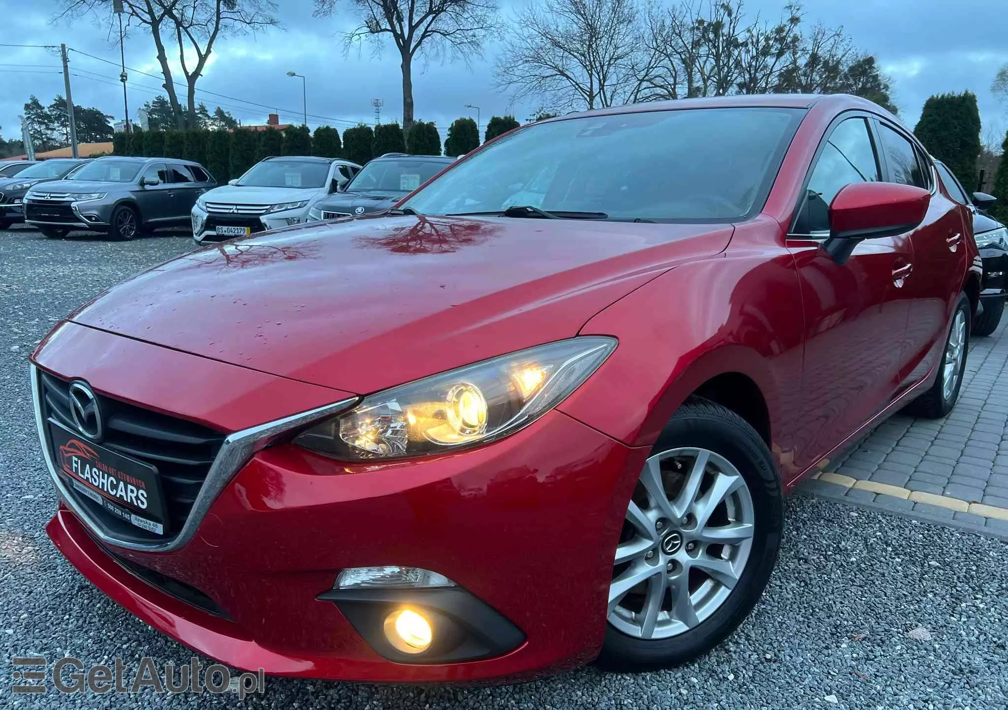 MAZDA 3 SKYACTIV-G 120 Automatik Center-Line