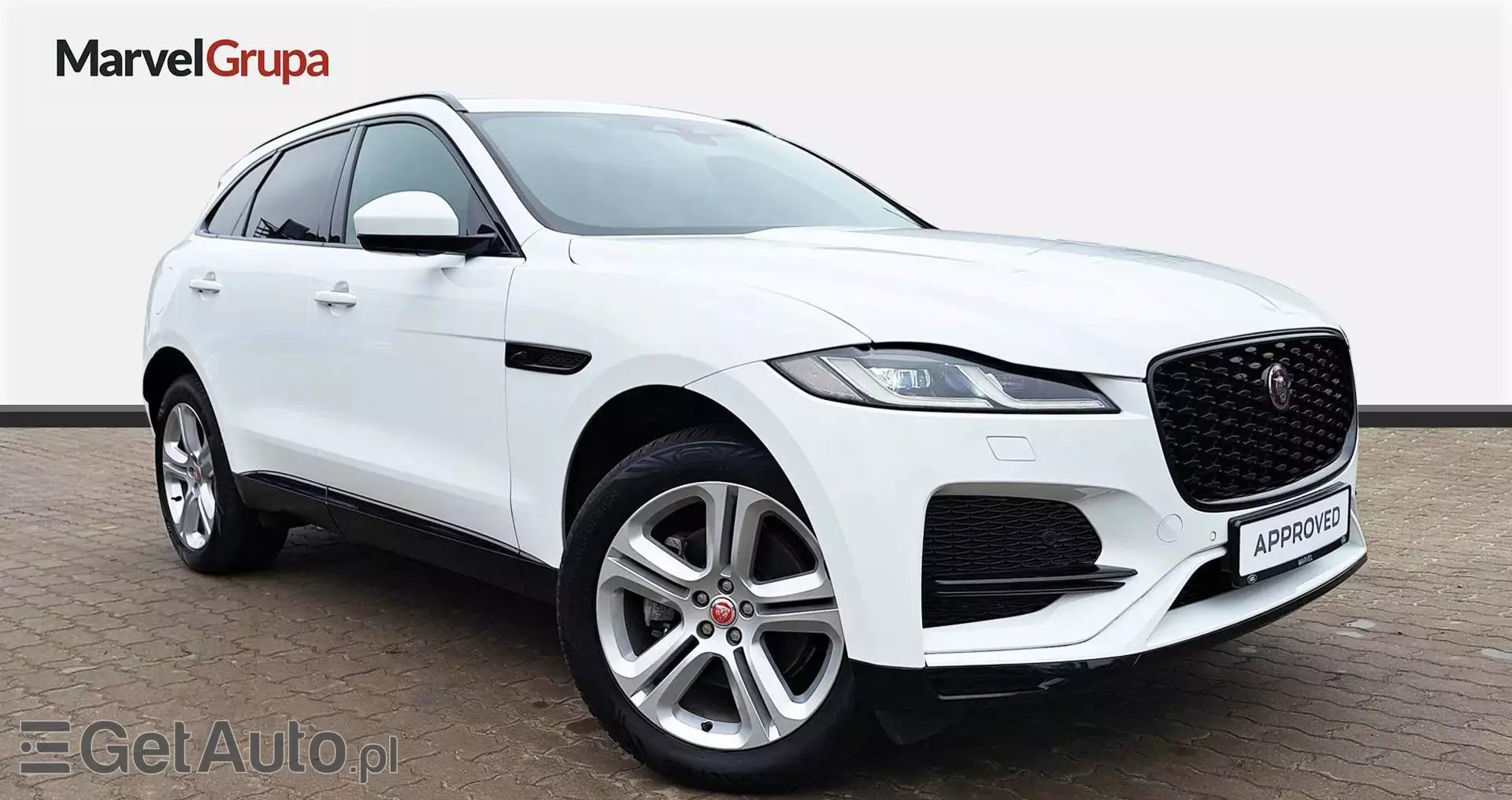 JAGUAR F-Pace 