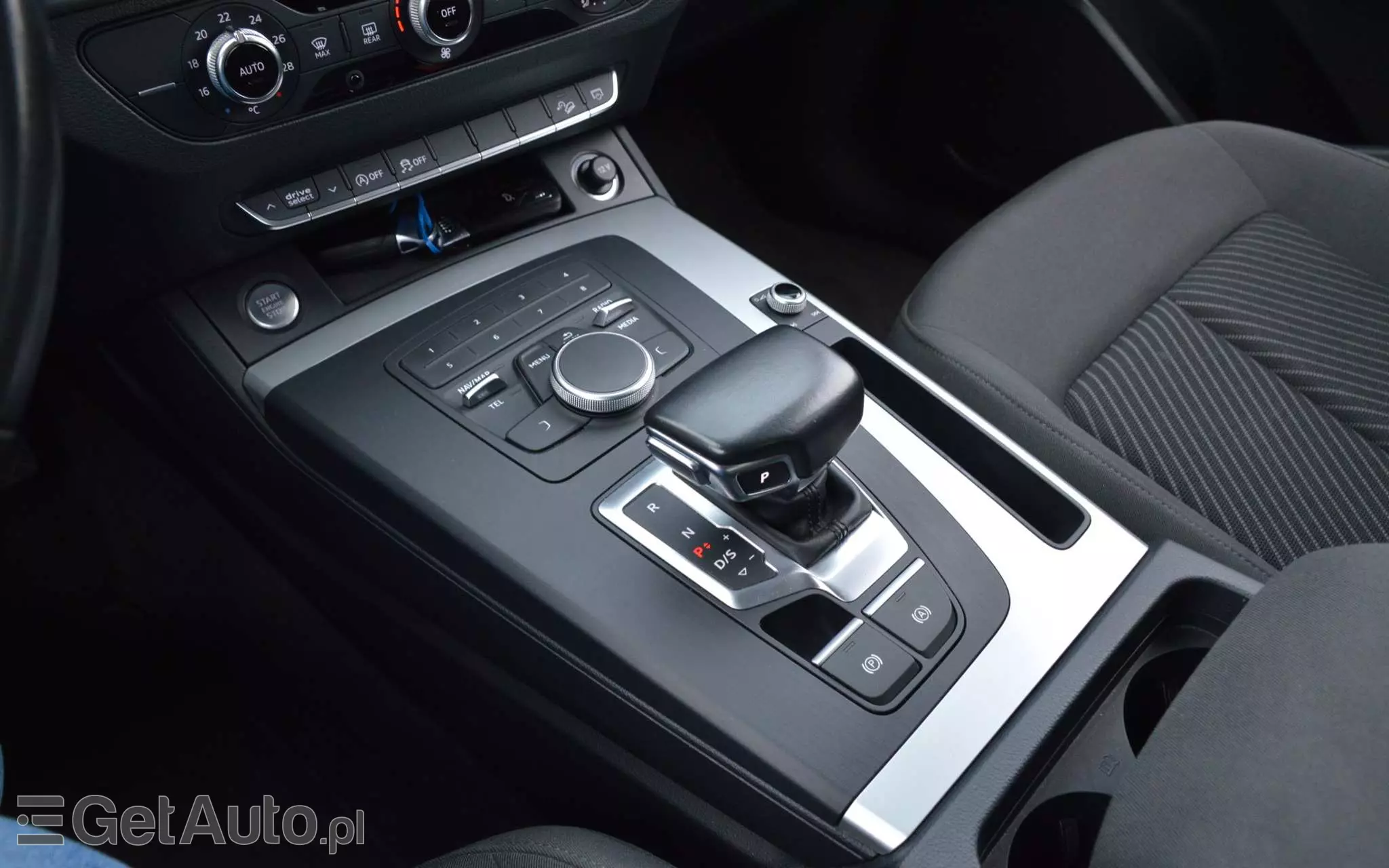 AUDI Q5 2.0 TDI quattro S tronic design