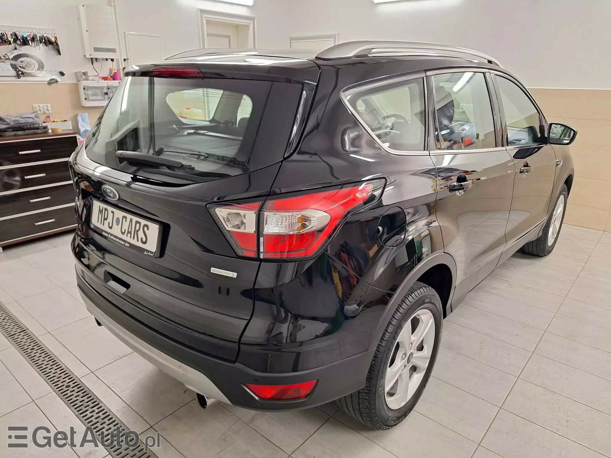 FORD Kuga 1.5 EcoBoost COOL&CONNECT