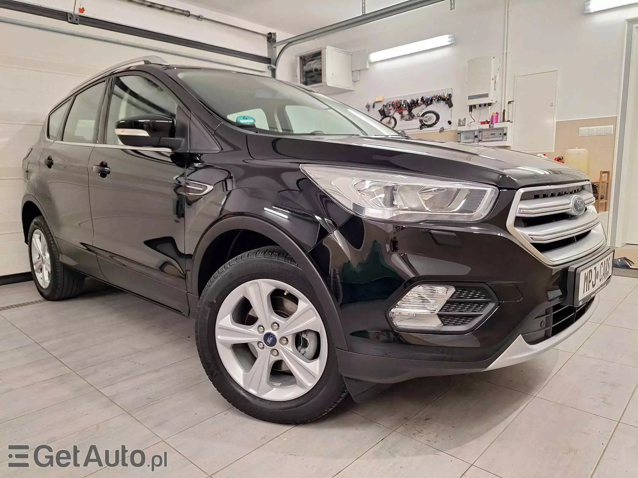 FORD Kuga 1.5 EcoBoost COOL&CONNECT