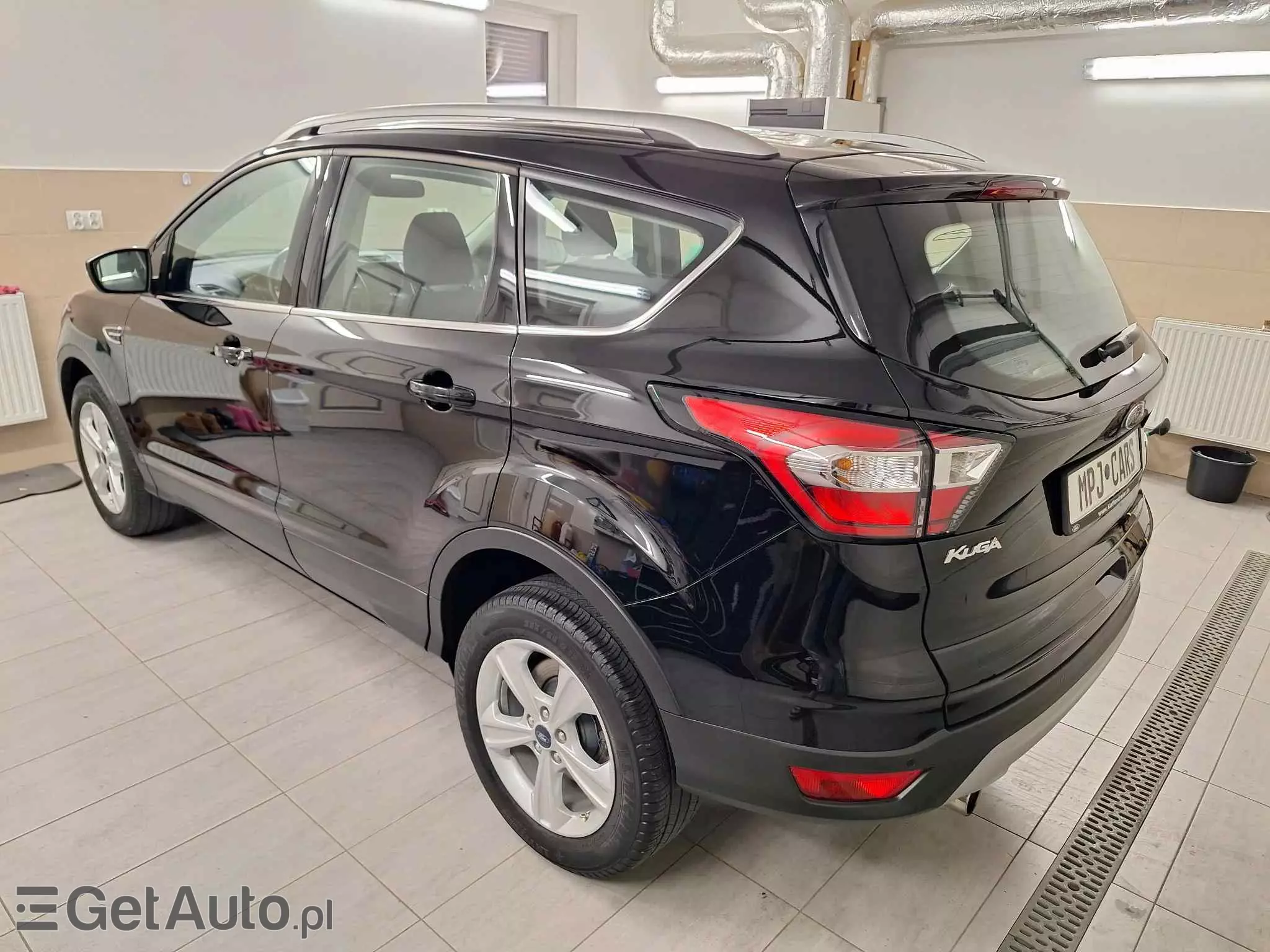 FORD Kuga 1.5 EcoBoost COOL&CONNECT