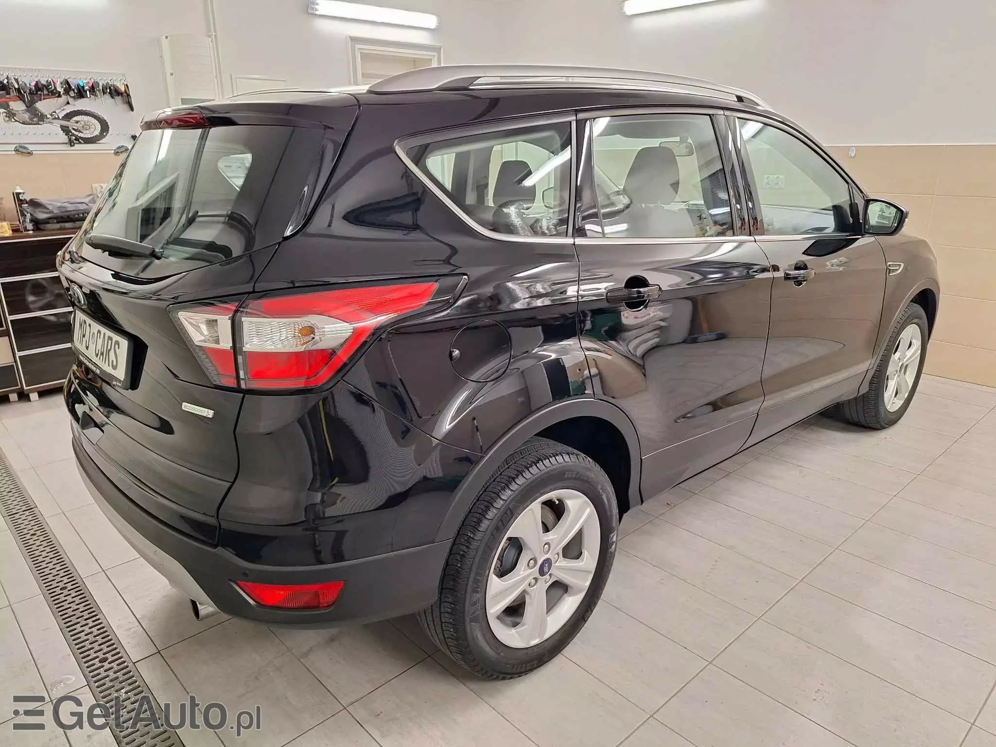 FORD Kuga 1.5 EcoBoost COOL&CONNECT