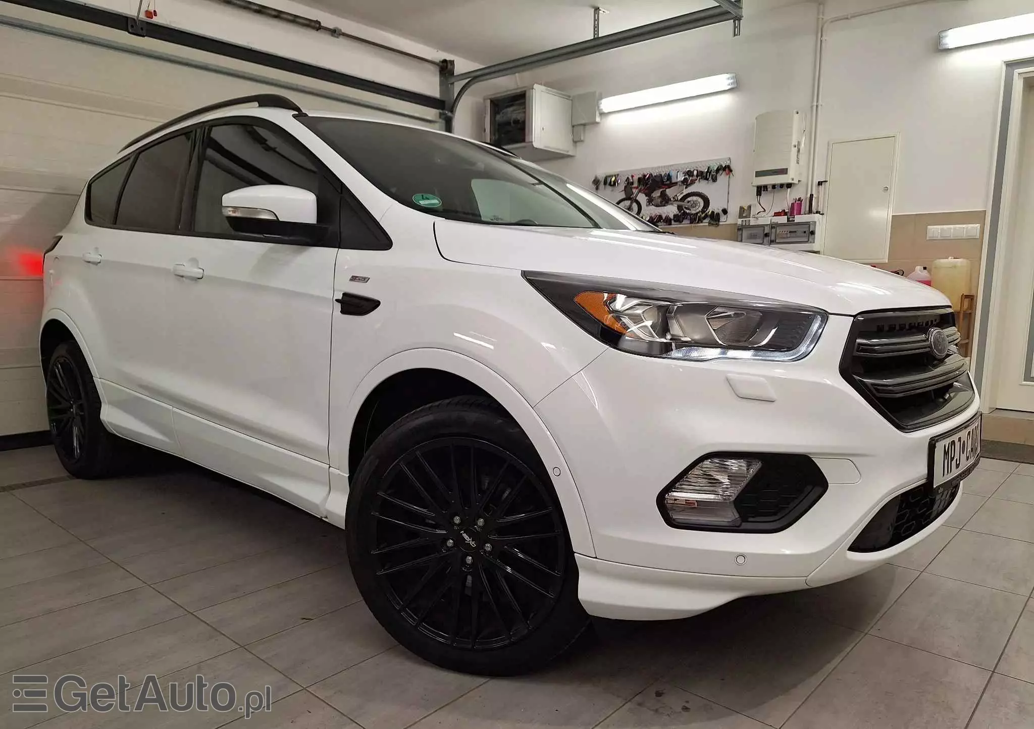 FORD Kuga 1.5 EcoBoost ST-LINE X