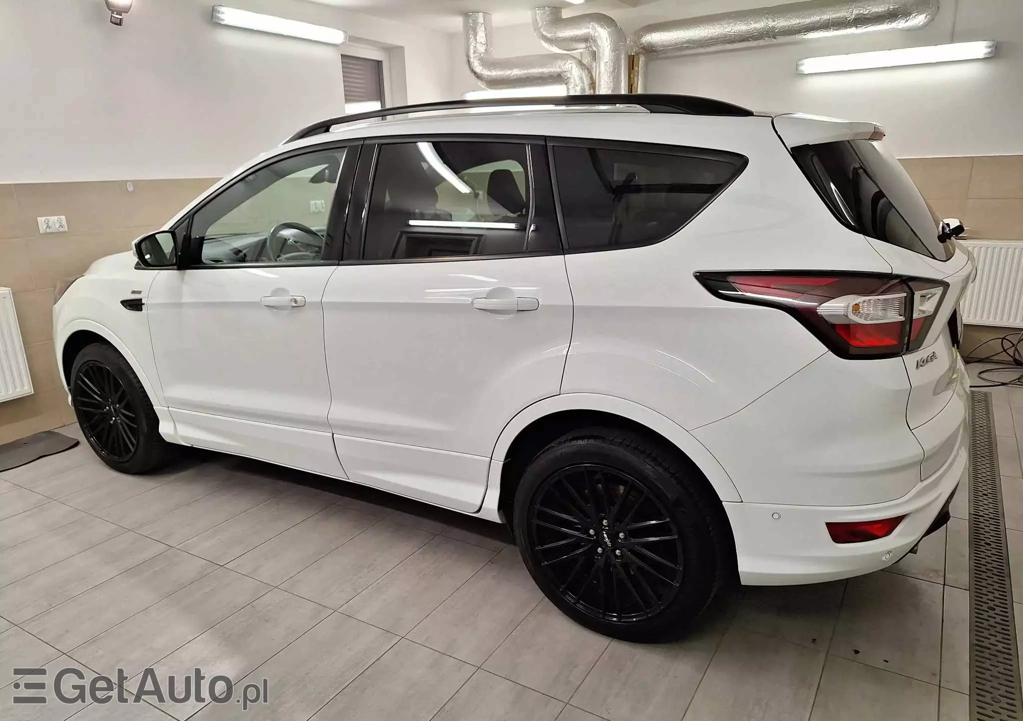 FORD Kuga 1.5 EcoBoost ST-LINE X