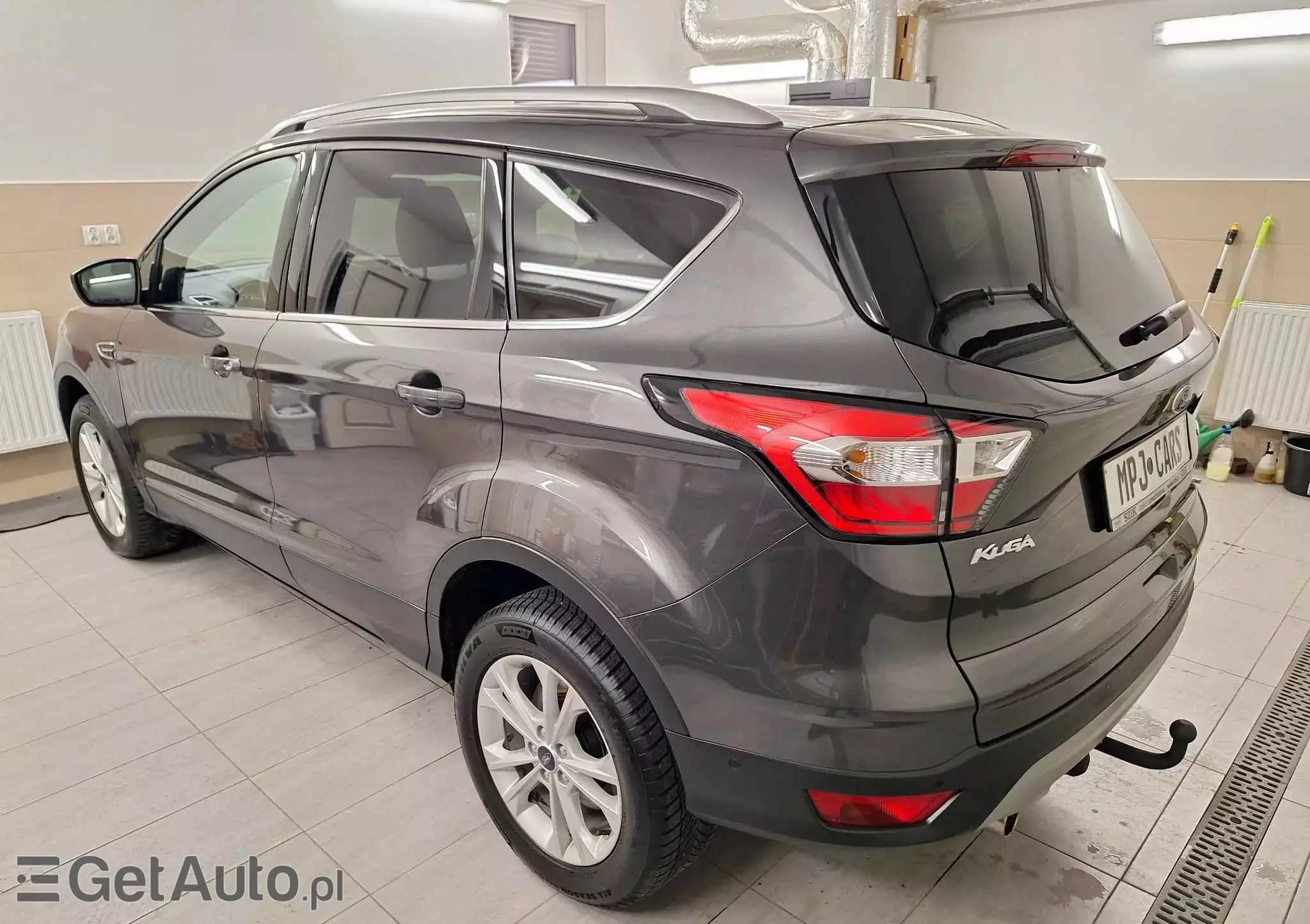 FORD Kuga 1.5 EcoBoost COOL&CONNECT