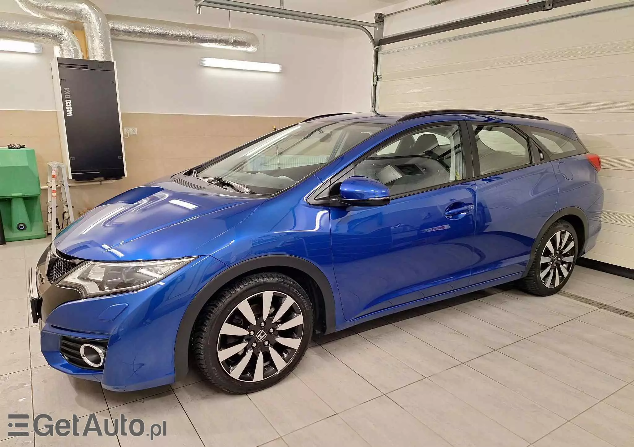 HONDA Civic 1.8 i-VTEC Automatik Executive 40 Jahre Edition