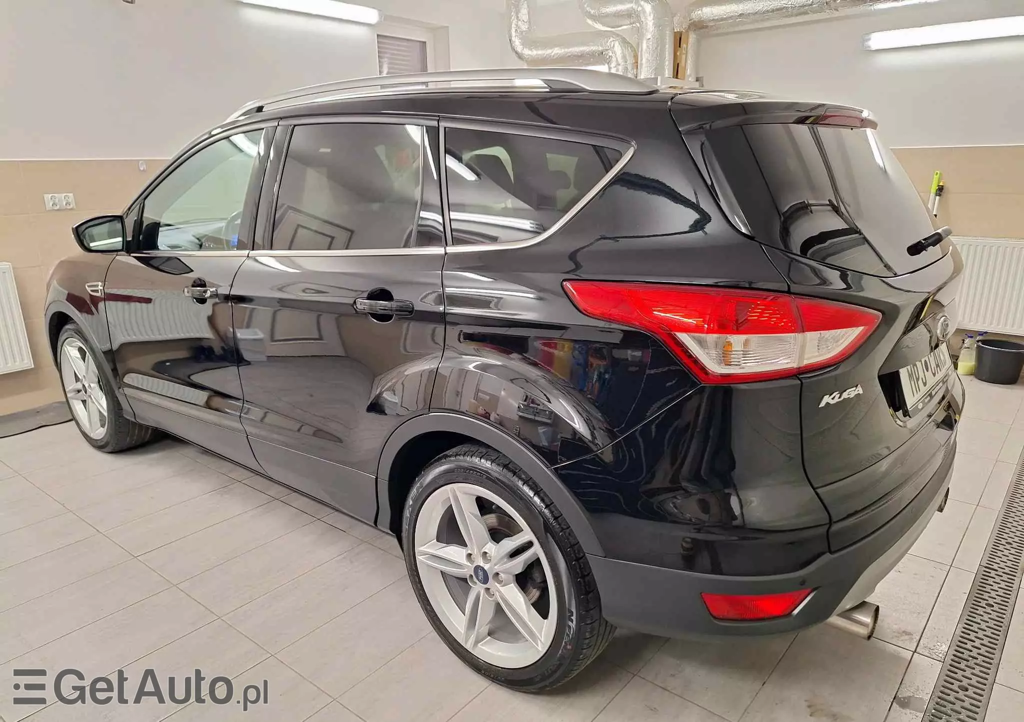 FORD Kuga 1.6 EcoBoost 2x4 Titanium