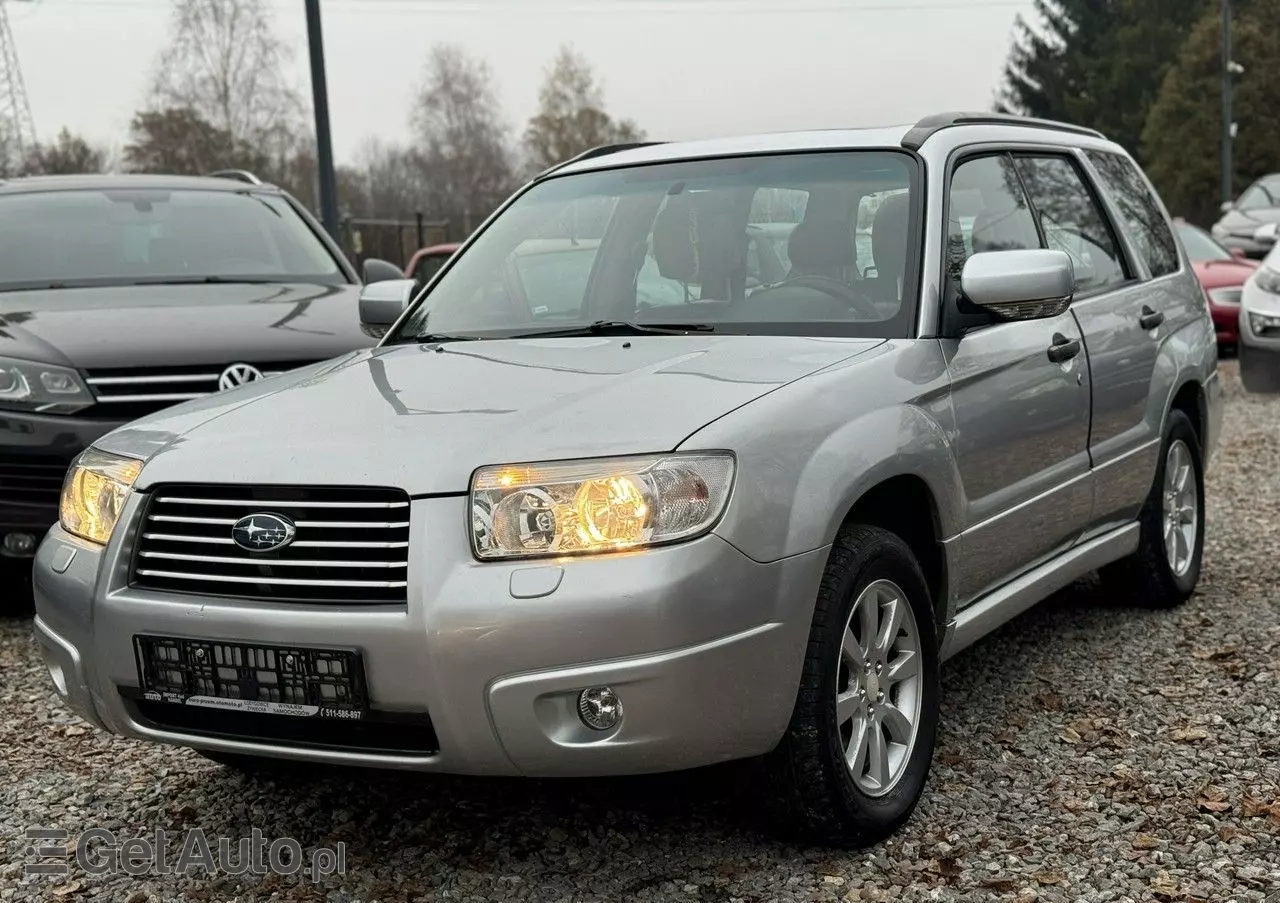 SUBARU Forester 