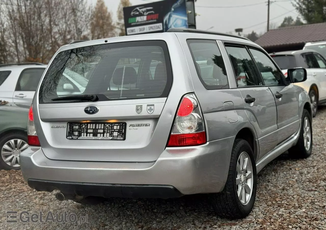 SUBARU Forester 