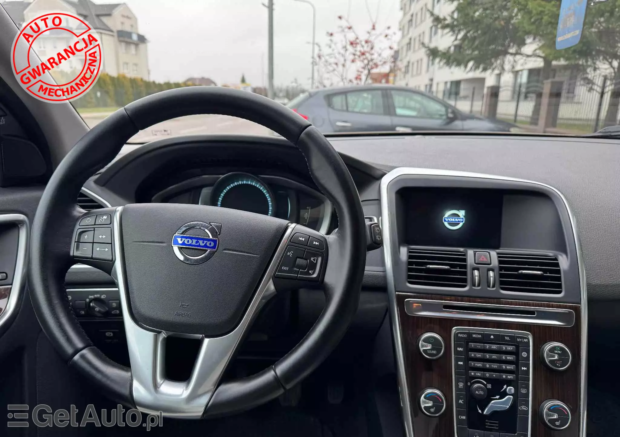 VOLVO XC 60 D3 Drive-E Summum