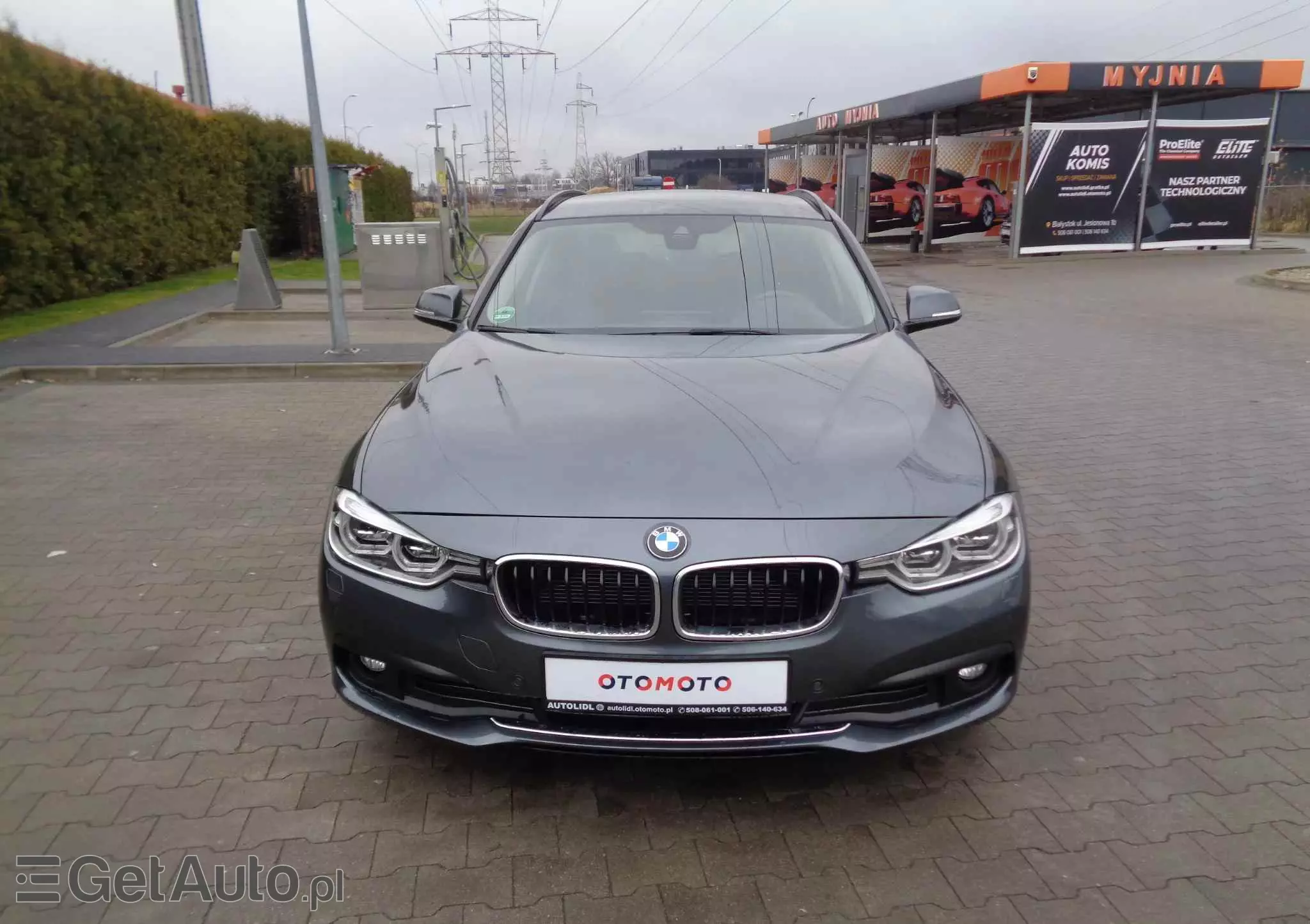 BMW Seria 3 320d Touring xDrive Sport Line