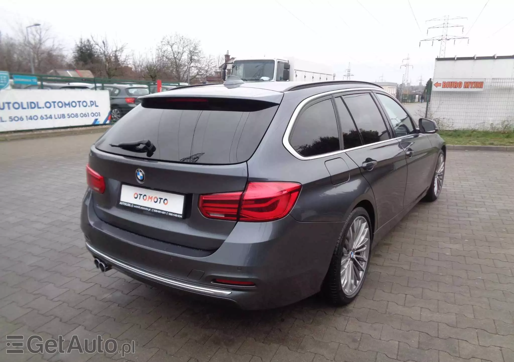 BMW Seria 3 320d Touring xDrive Sport Line