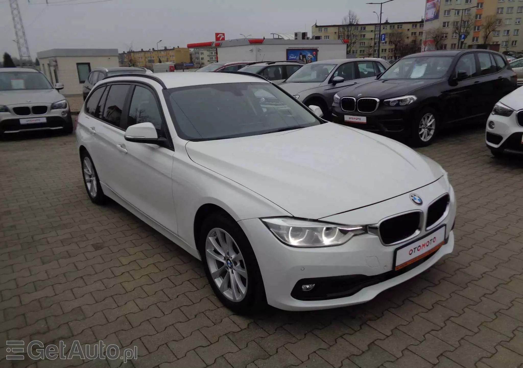 BMW Seria 3 320d Touring xDrive Sport Line