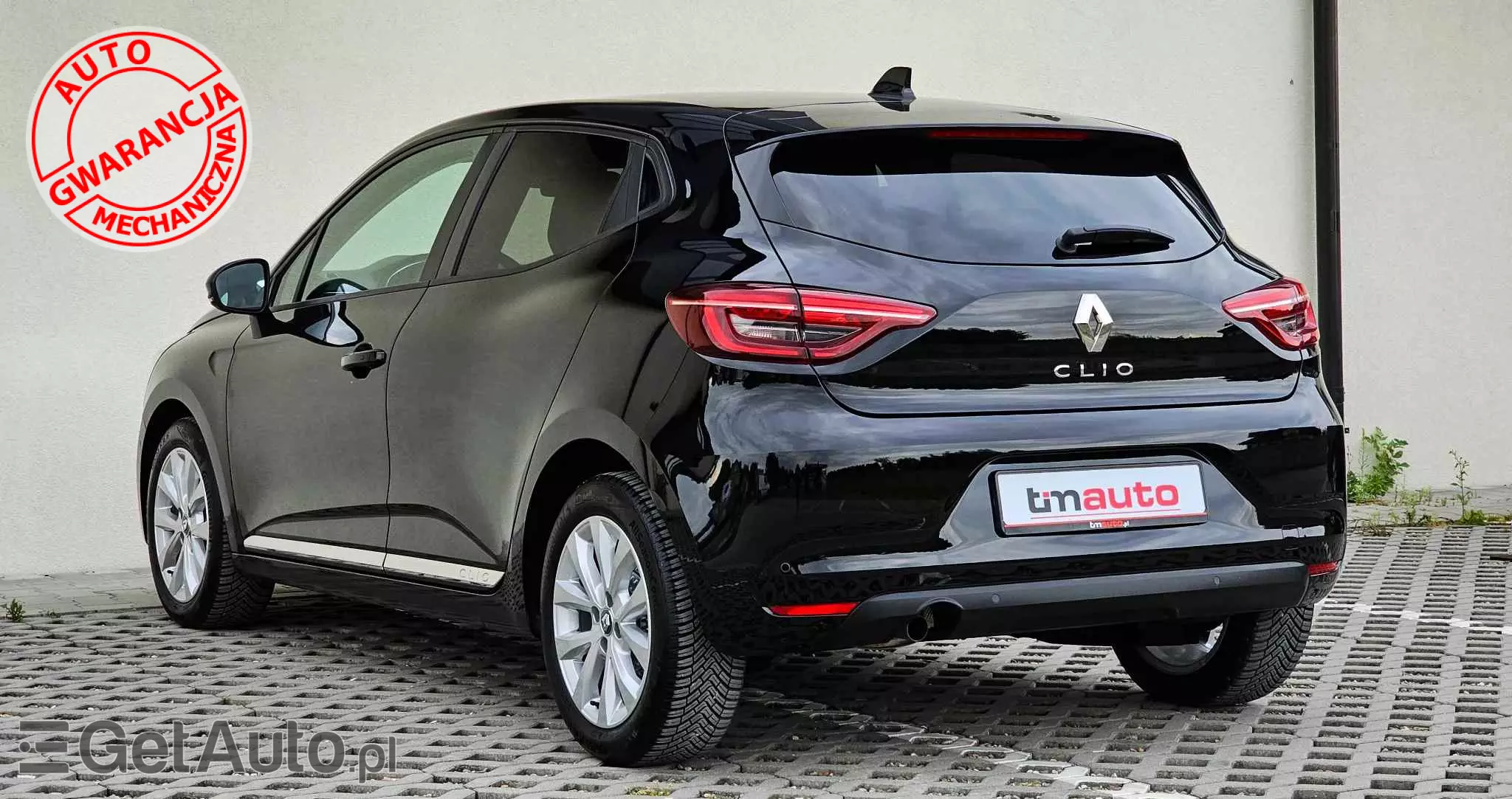 RENAULT Clio 1.0 TCe Intens