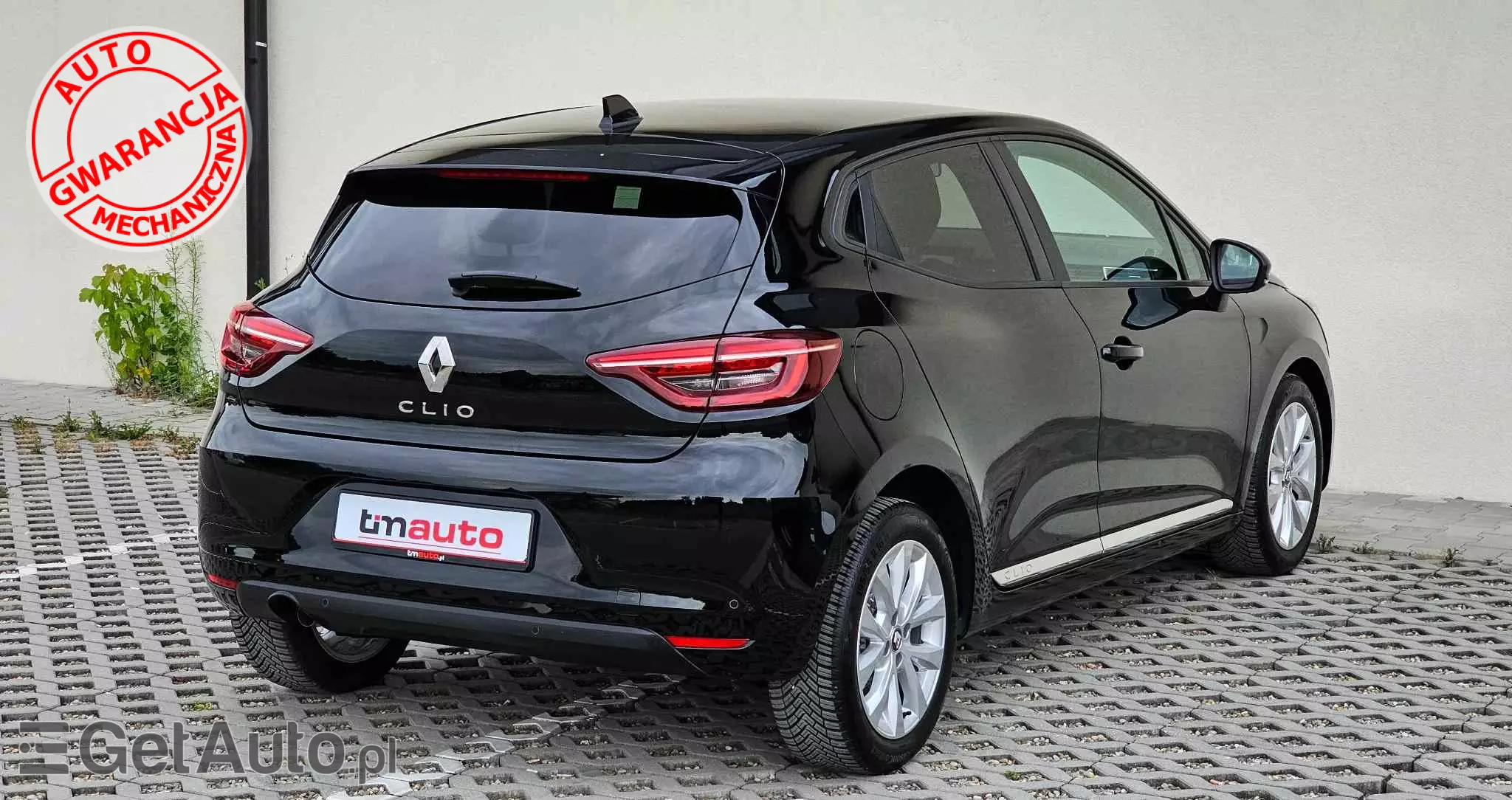 RENAULT Clio 1.0 TCe Intens