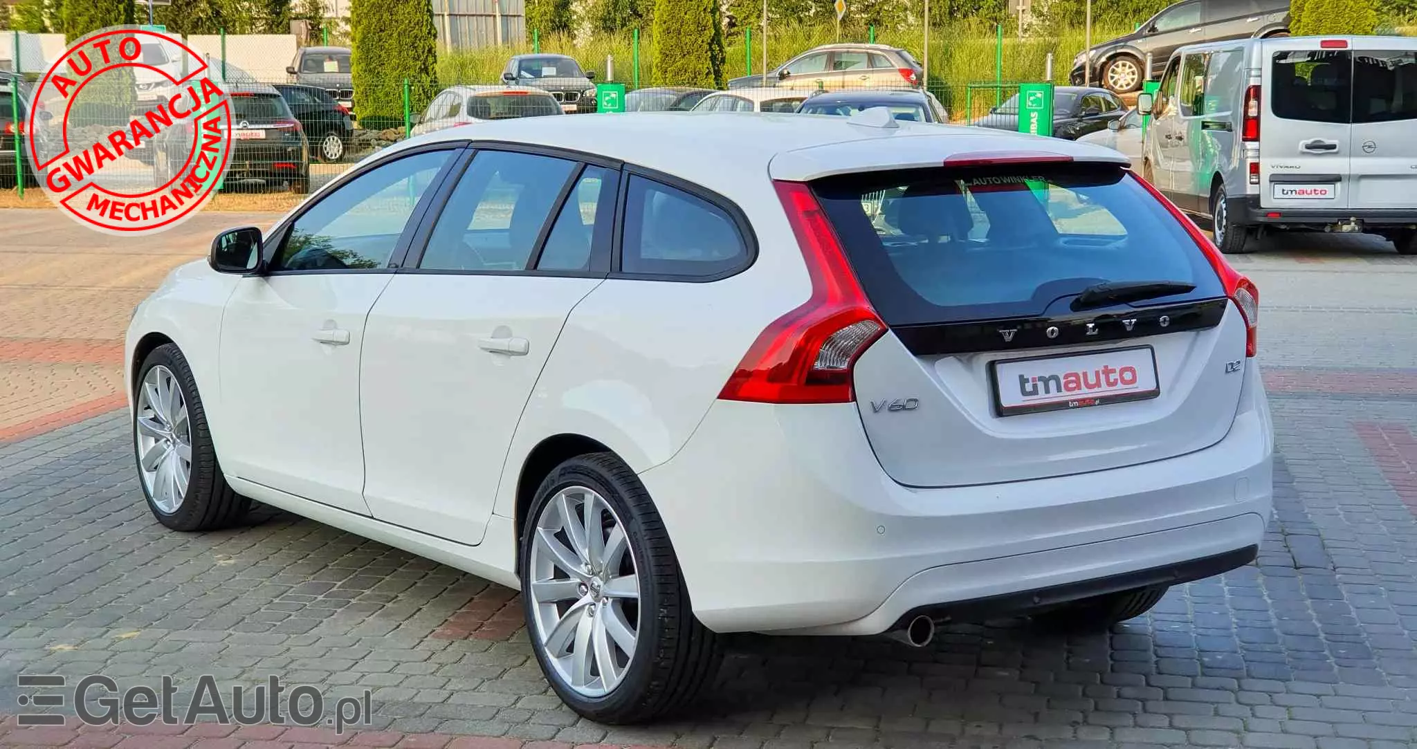 VOLVO V60 D3 Drive-E Dynamic Edition (Momentum)