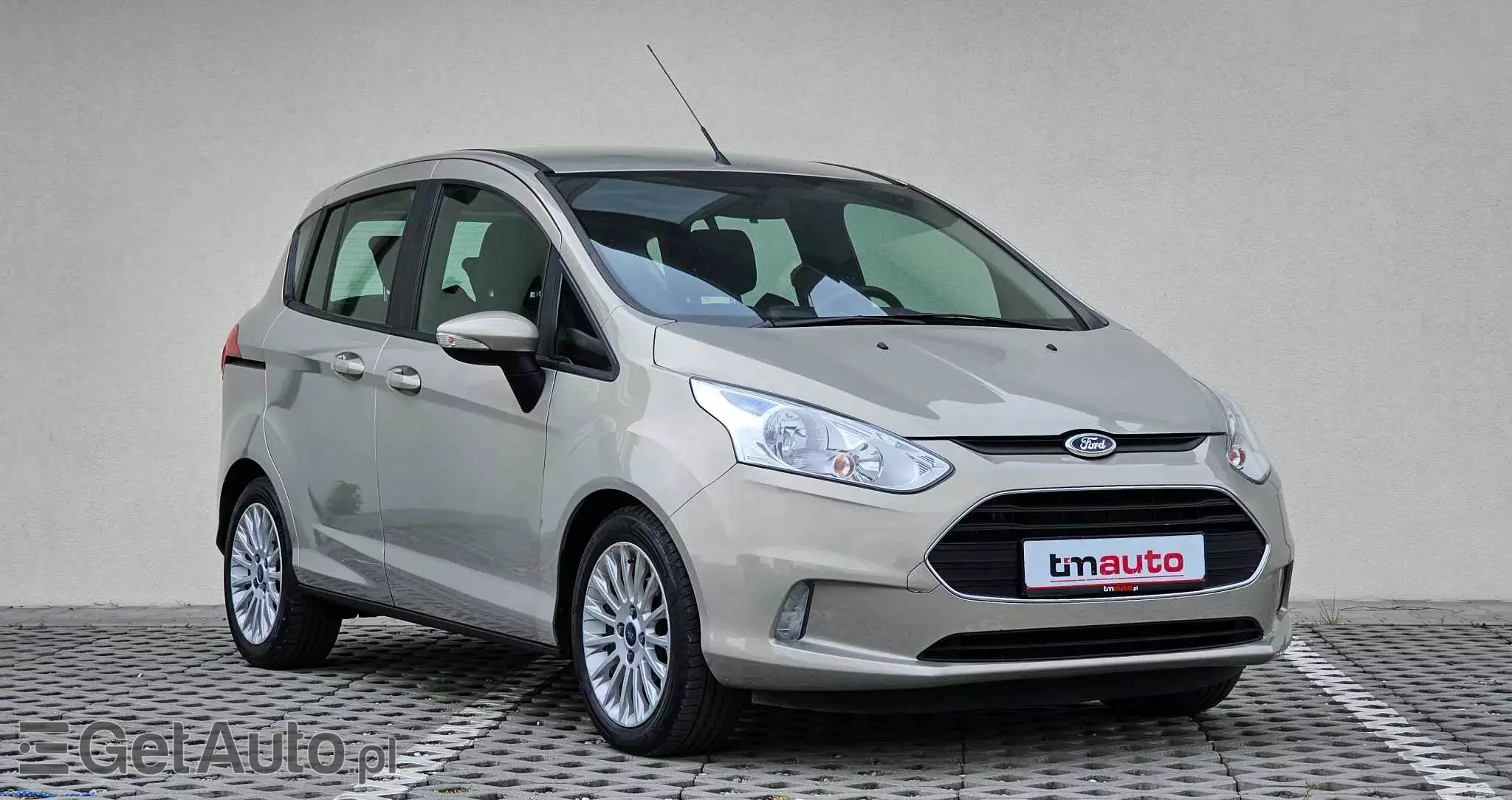 FORD B-MAX 1.0 EcoBoost Titanium