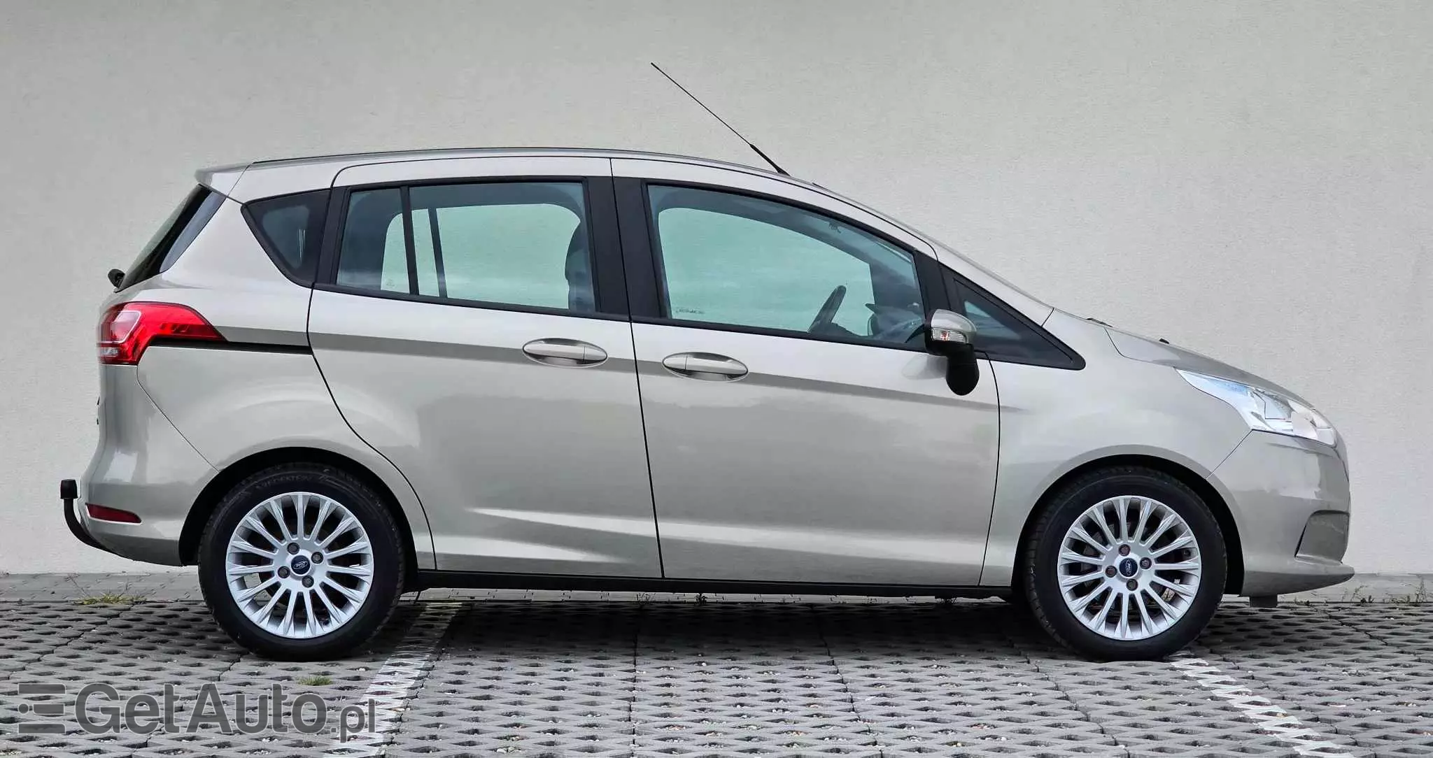 FORD B-MAX 1.0 EcoBoost Titanium