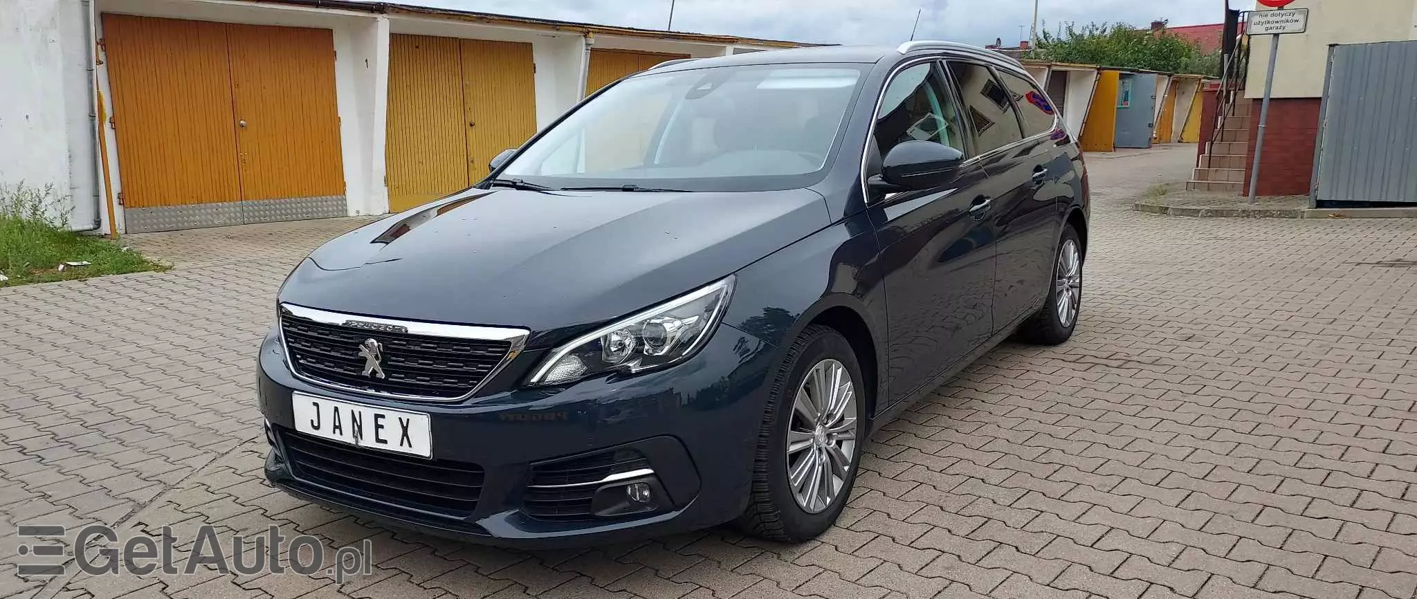 PEUGEOT 308 SW BlueHDi 100 Stop & Start Active Pack