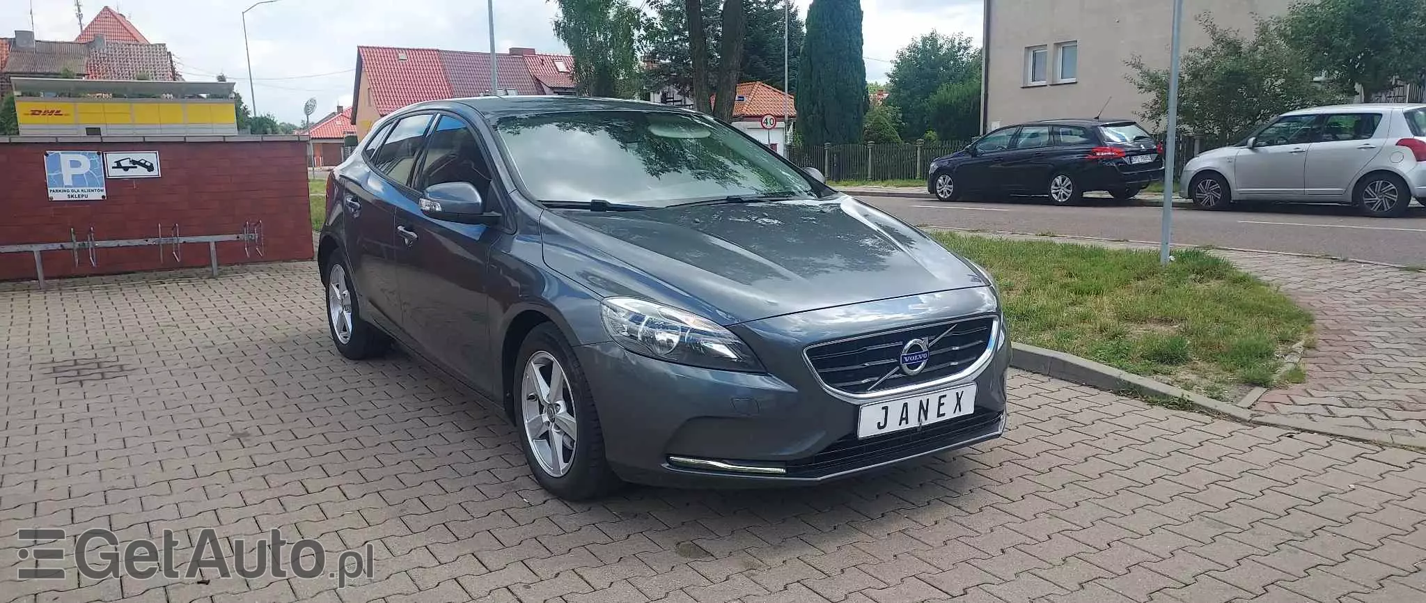 VOLVO V40 D2 Momentum