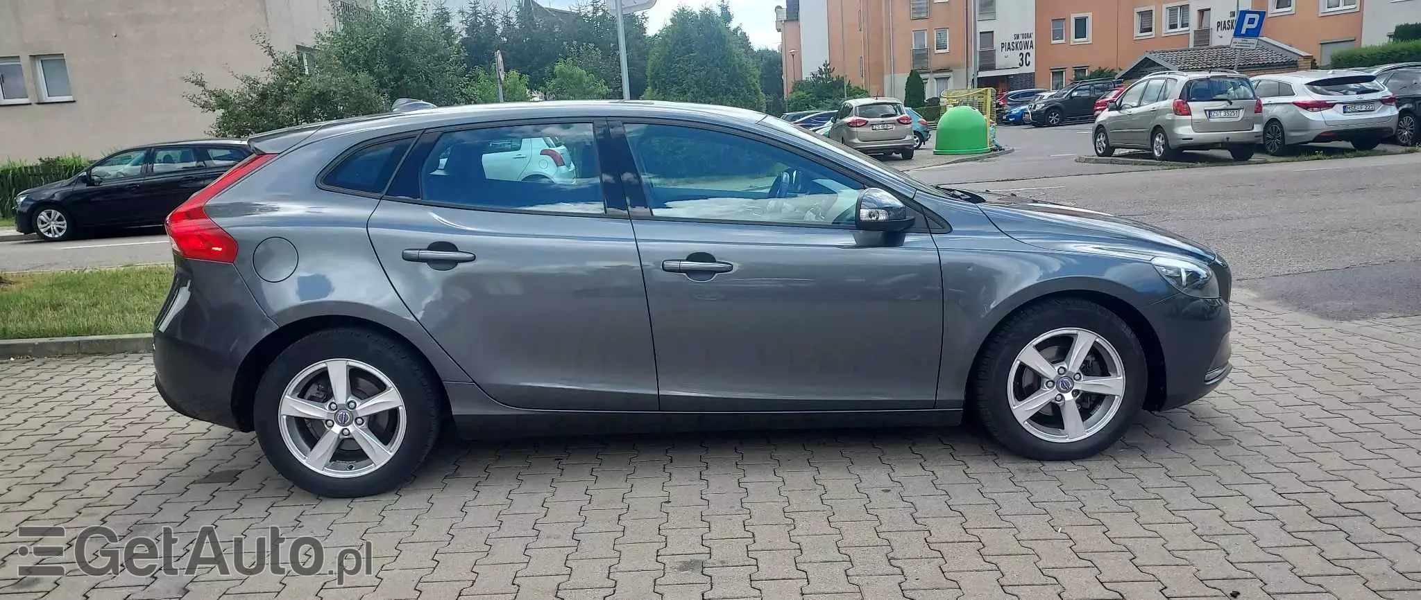 VOLVO V40 D2 Momentum