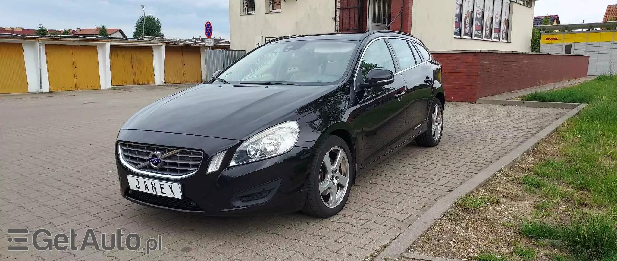 VOLVO V60 DRIVe Summum