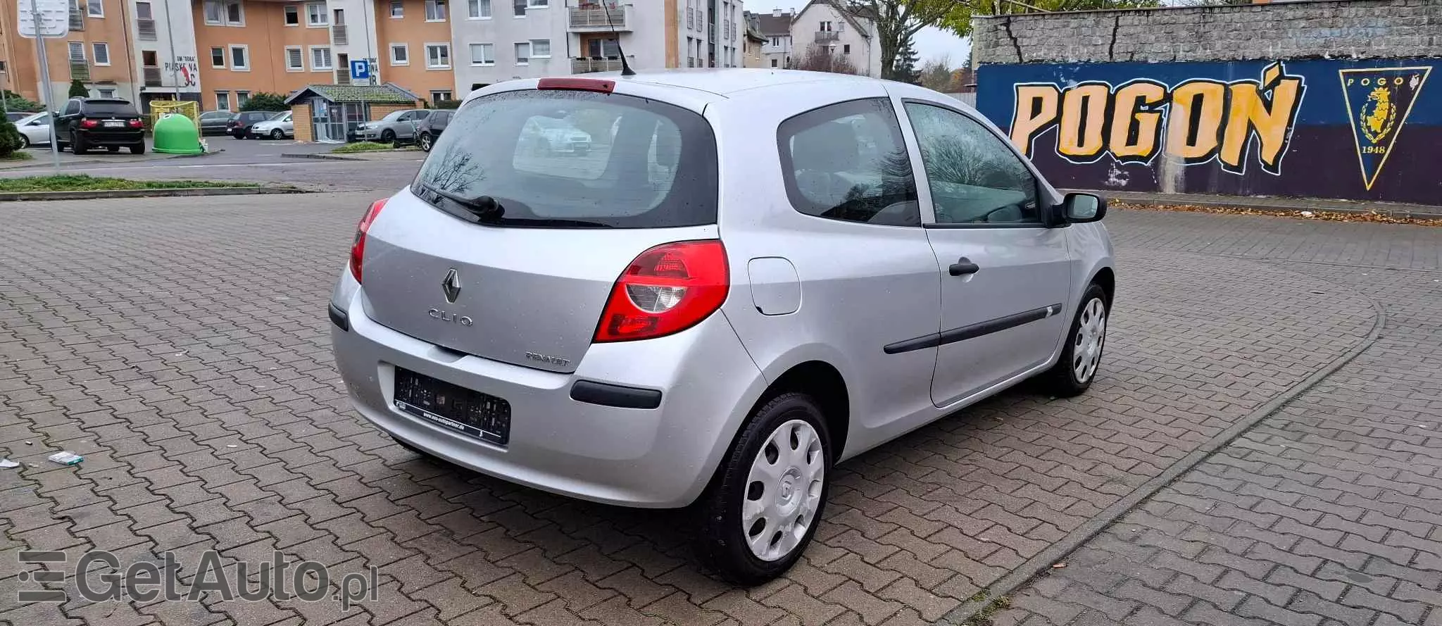 RENAULT Clio 1.2 16V 75 Collection