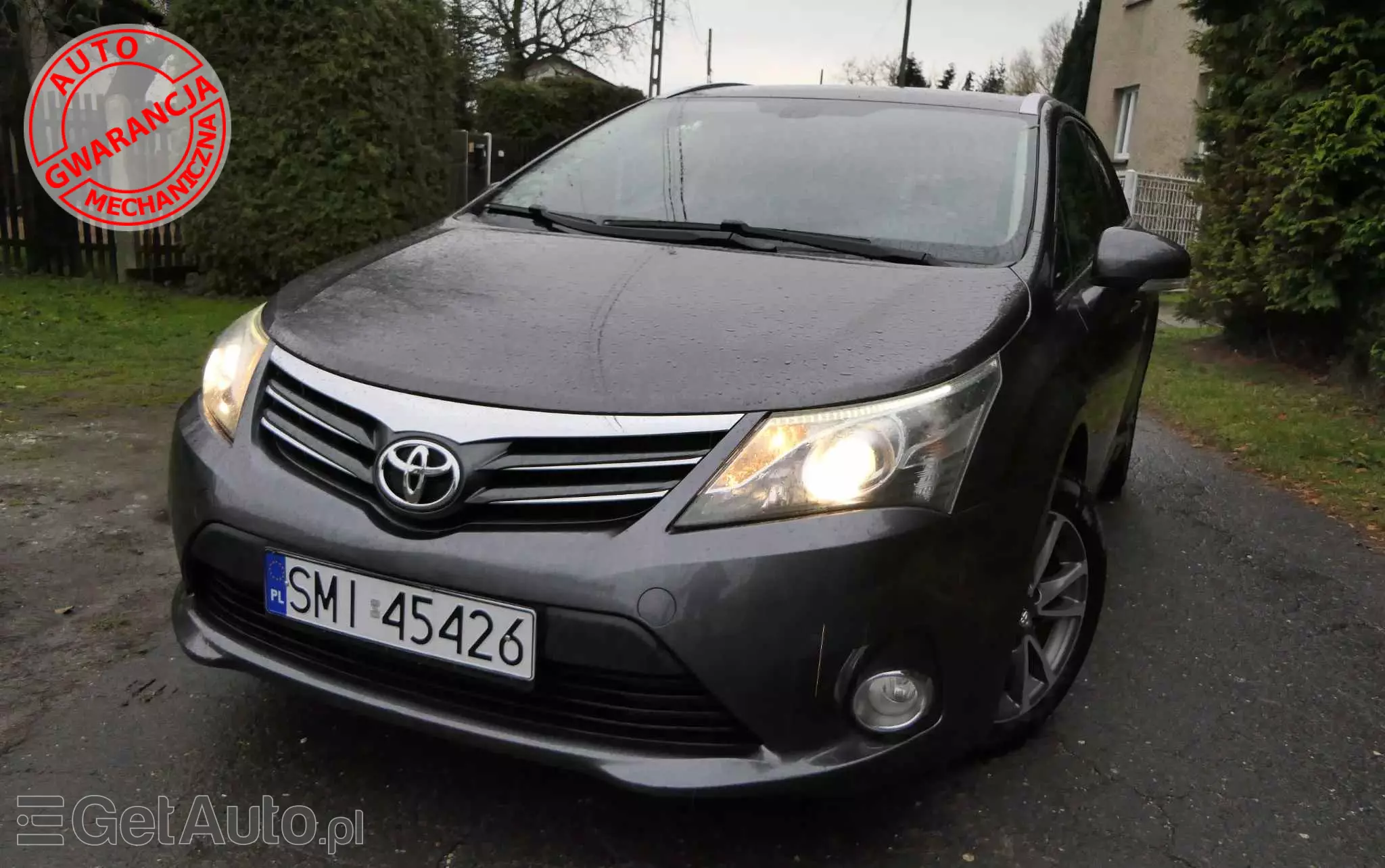 TOYOTA Avensis 1.8 Premium