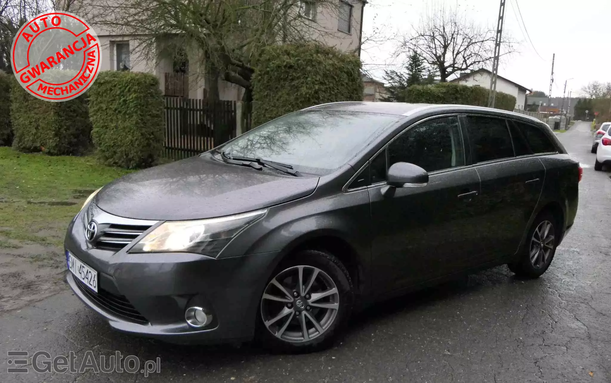 TOYOTA Avensis 1.8 Premium