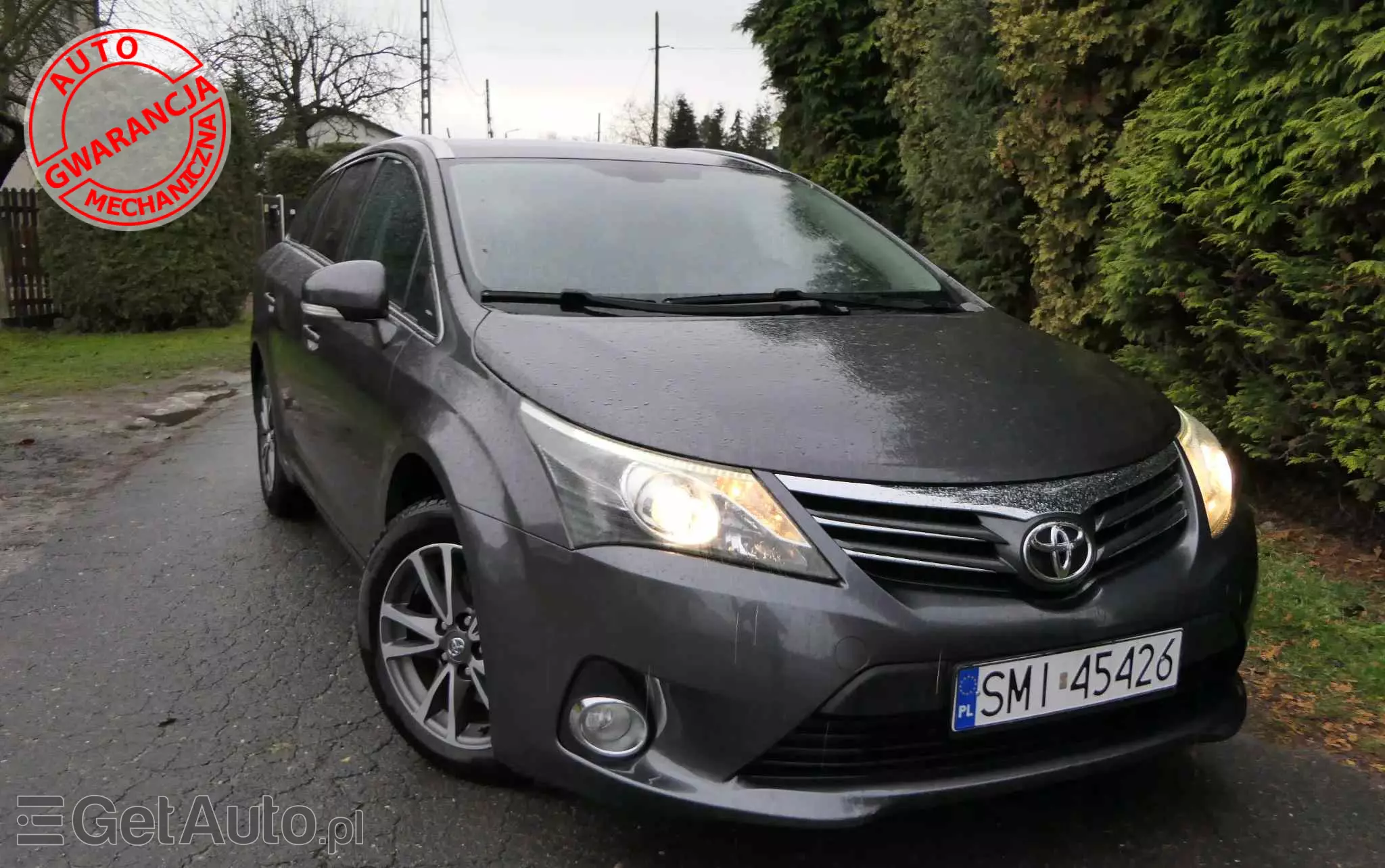 TOYOTA Avensis 1.8 Premium