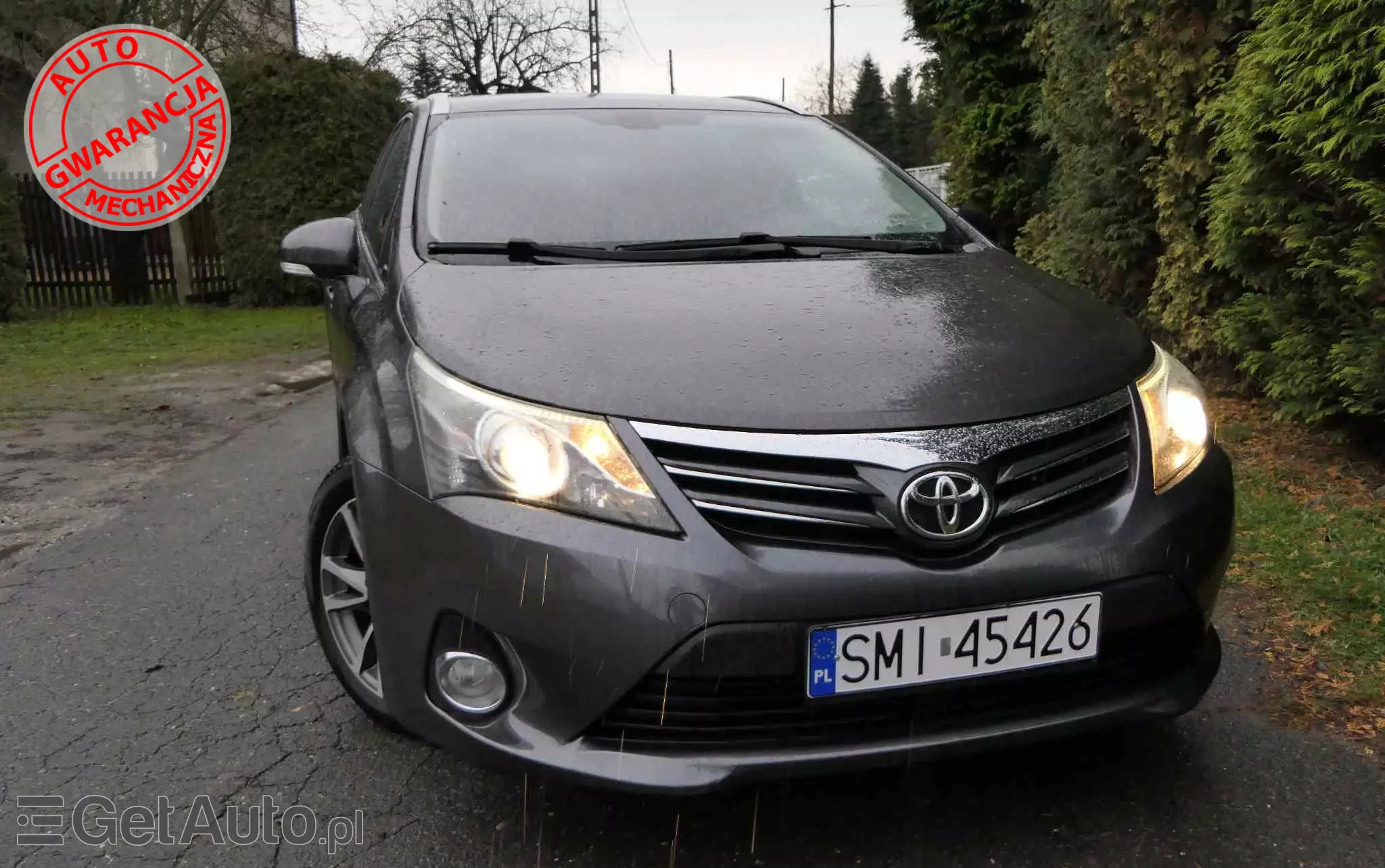 TOYOTA Avensis 1.8 Premium