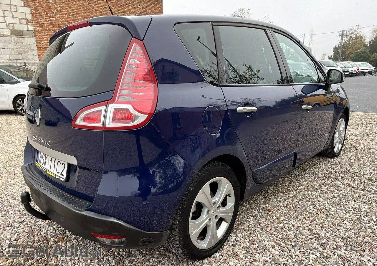 RENAULT Scenic 