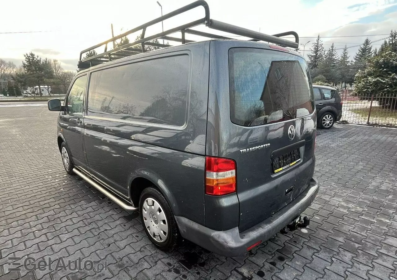 VOLKSWAGEN Transporter 