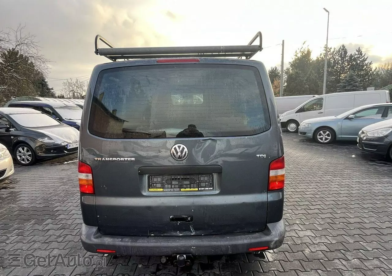 VOLKSWAGEN Transporter 