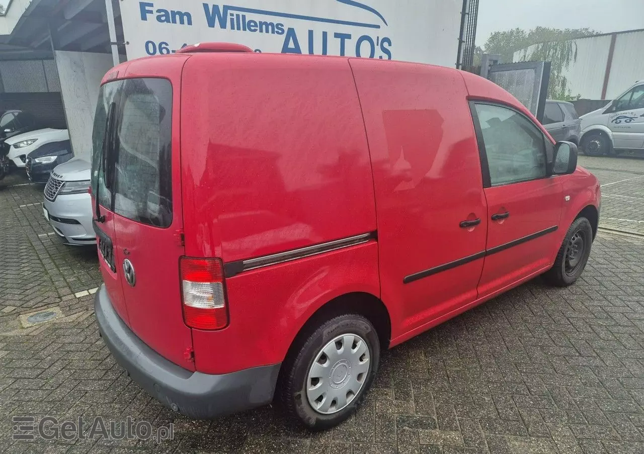 VOLKSWAGEN Caddy 