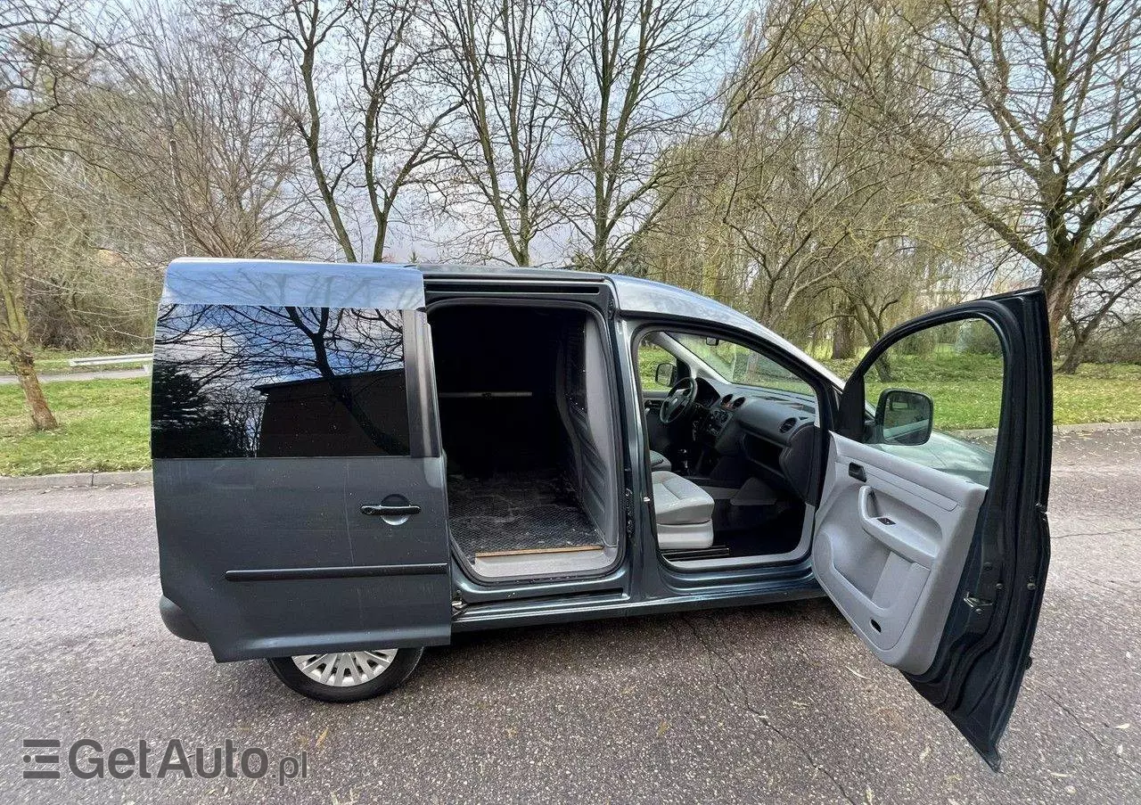 VOLKSWAGEN Caddy 