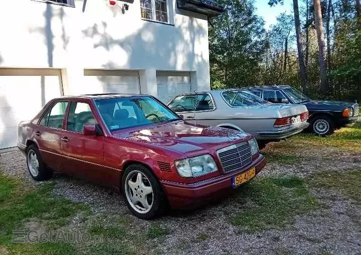 MERCEDES-BENZ W 124 