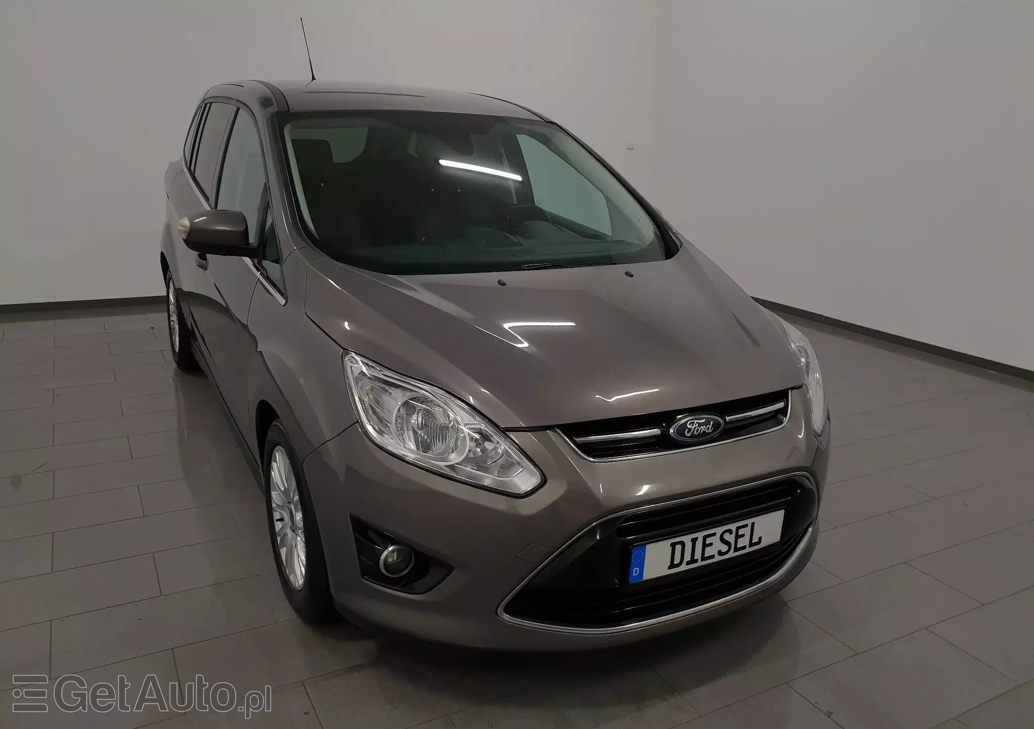 FORD Grand C-MAX 1.6 TDCi Titanium