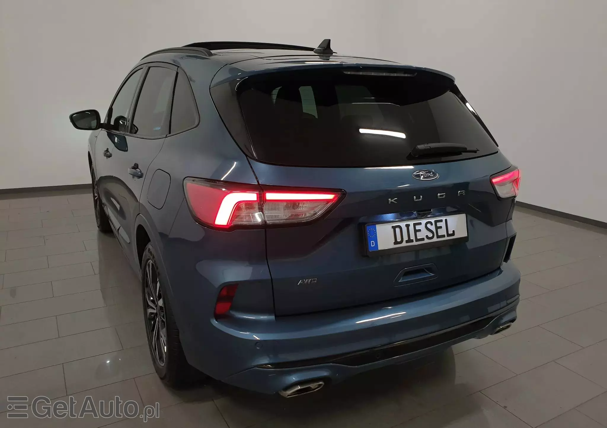 FORD Kuga 2.0 EcoBlue AWD ST-Line