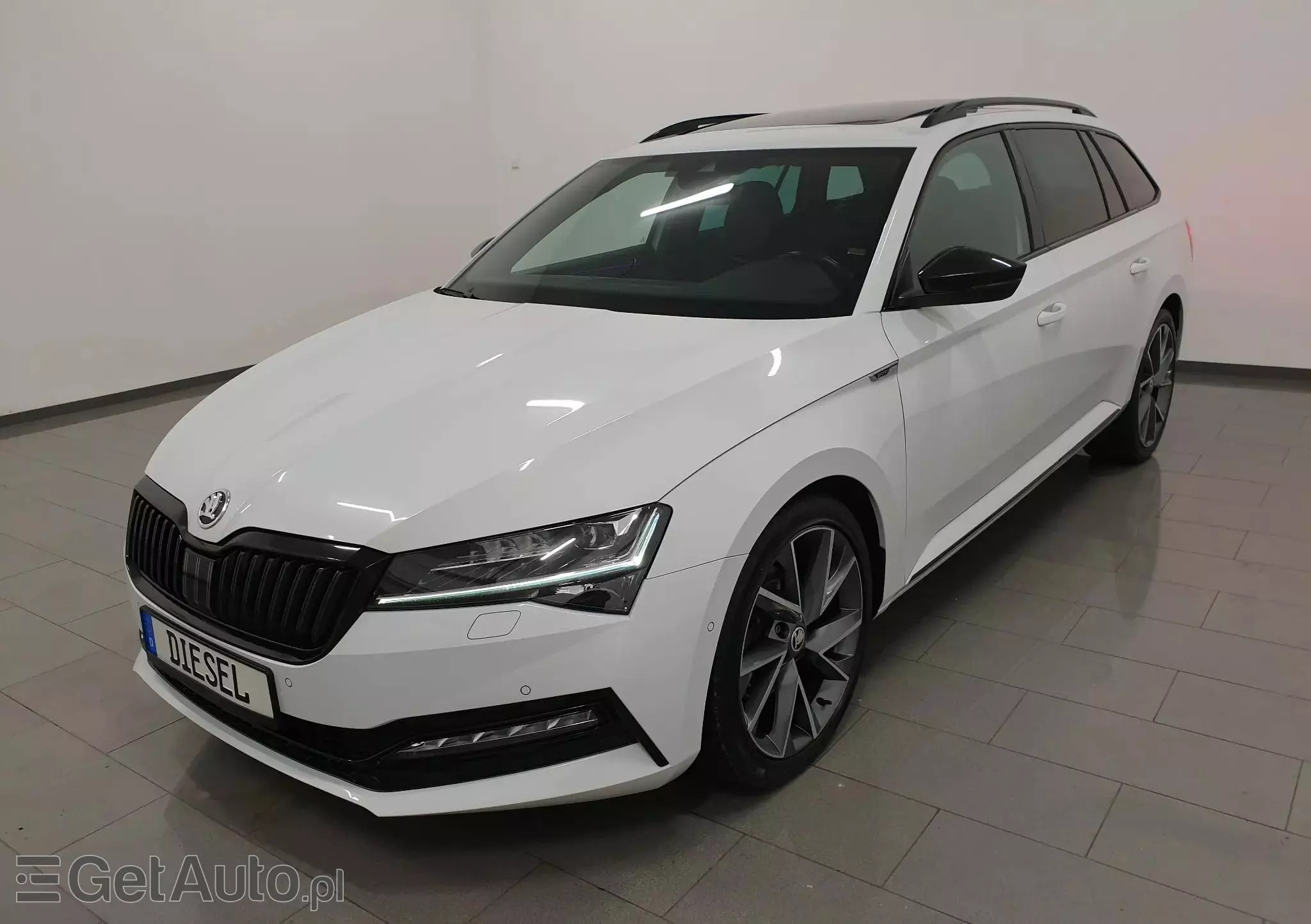 SKODA Superb 2.0 TDI 4x4 DSG Sportline