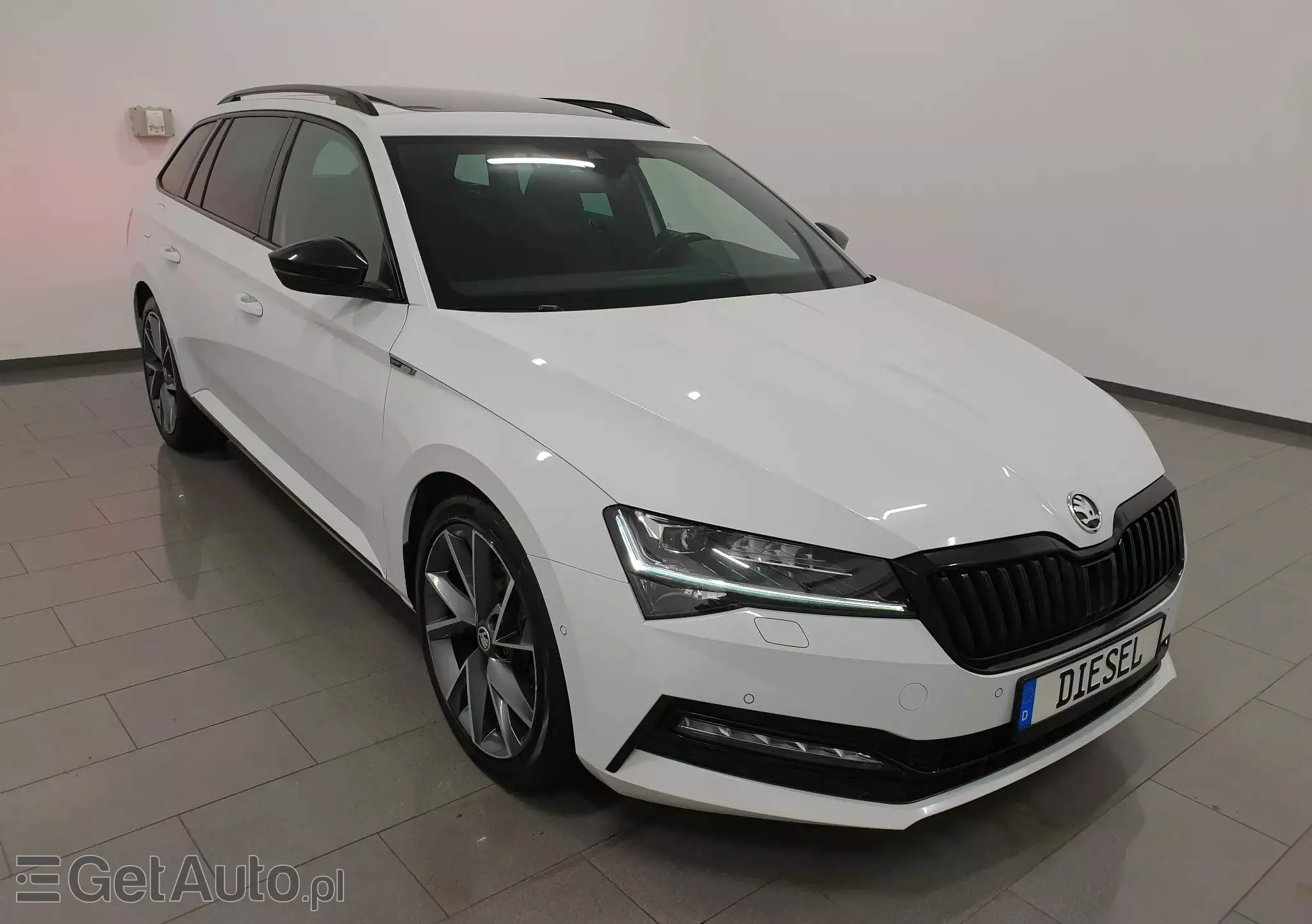 SKODA Superb 2.0 TDI 4x4 DSG Sportline