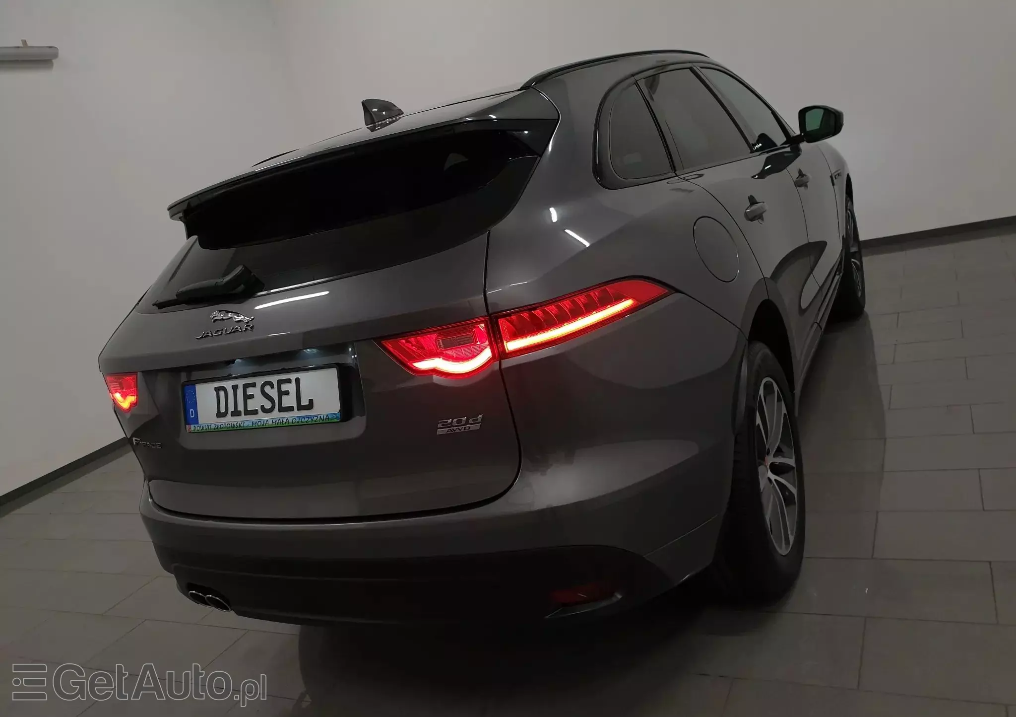 JAGUAR F-Pace 20d AWD R-Sport