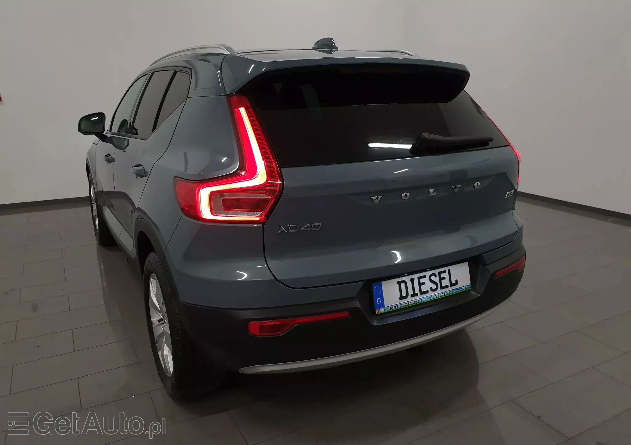 VOLVO XC 40 